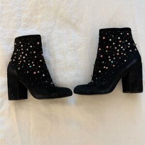 Super Cute Steve Madden Embellished Ankle Boots